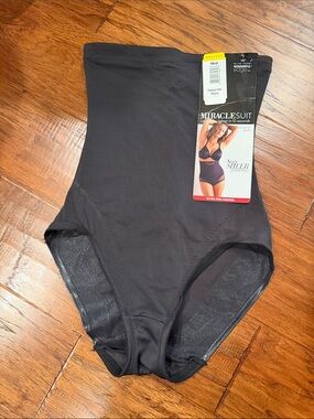 Miraclesuit Extra Firm Black High-Waist Shaping Brief